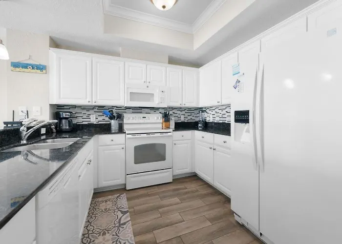 Apartment Crystal Shores West 805 By Youngs Suncoast