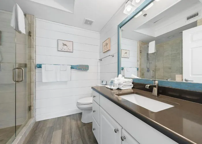 Crystal Shores West 805 By Youngs Suncoast *