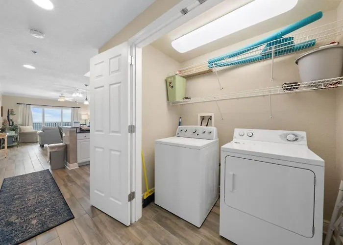 Crystal Shores West 805 By Youngs Suncoast