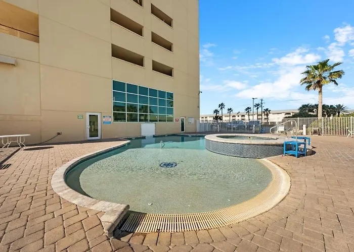 Crystal Shores West 805 By Youngs Suncoast